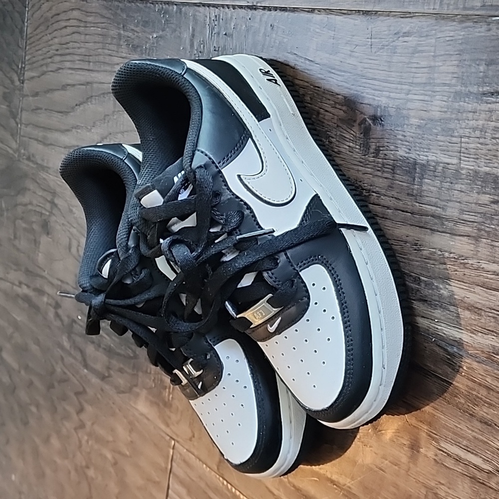 Boys Nike Air Force 1